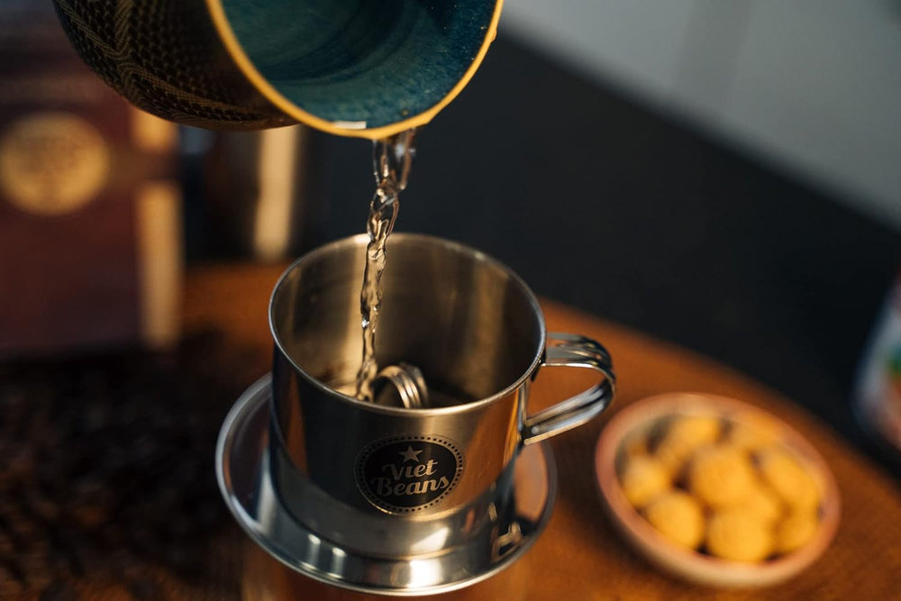 VietBeans Traditional – Ganze Kaffeebohnen – Traditionelle Trommelröstung - Hochwertiger vietnamesischer Kaffee – Geeignet für Fullyautomaten - 250g