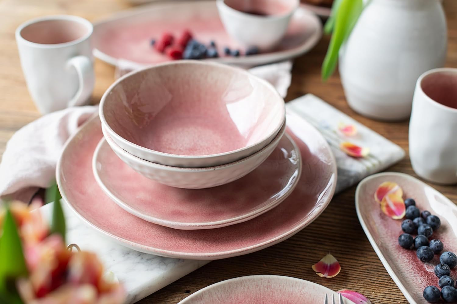 MÄSER 934111 Series Frozen, Set de Cuisine en Céramique pour 4 Personnes, Service Combiné à 16 Personnes avec Formes Organisées, dans un Service de Cuisine à Bière, Berry