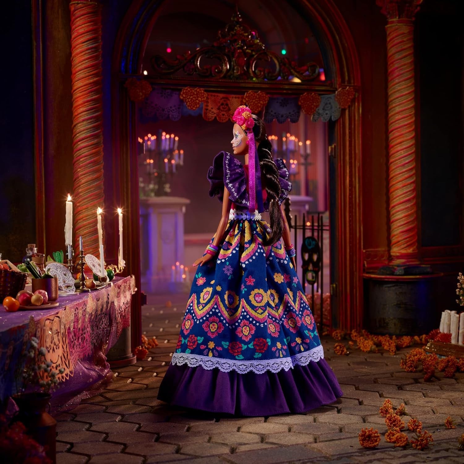 Poupée Barbie Día De Muertos 2022 avec robe traditionnelle à volants, couronne de fleurs et peinture pour le visage Calavera, cadeau pour les collectionneurs