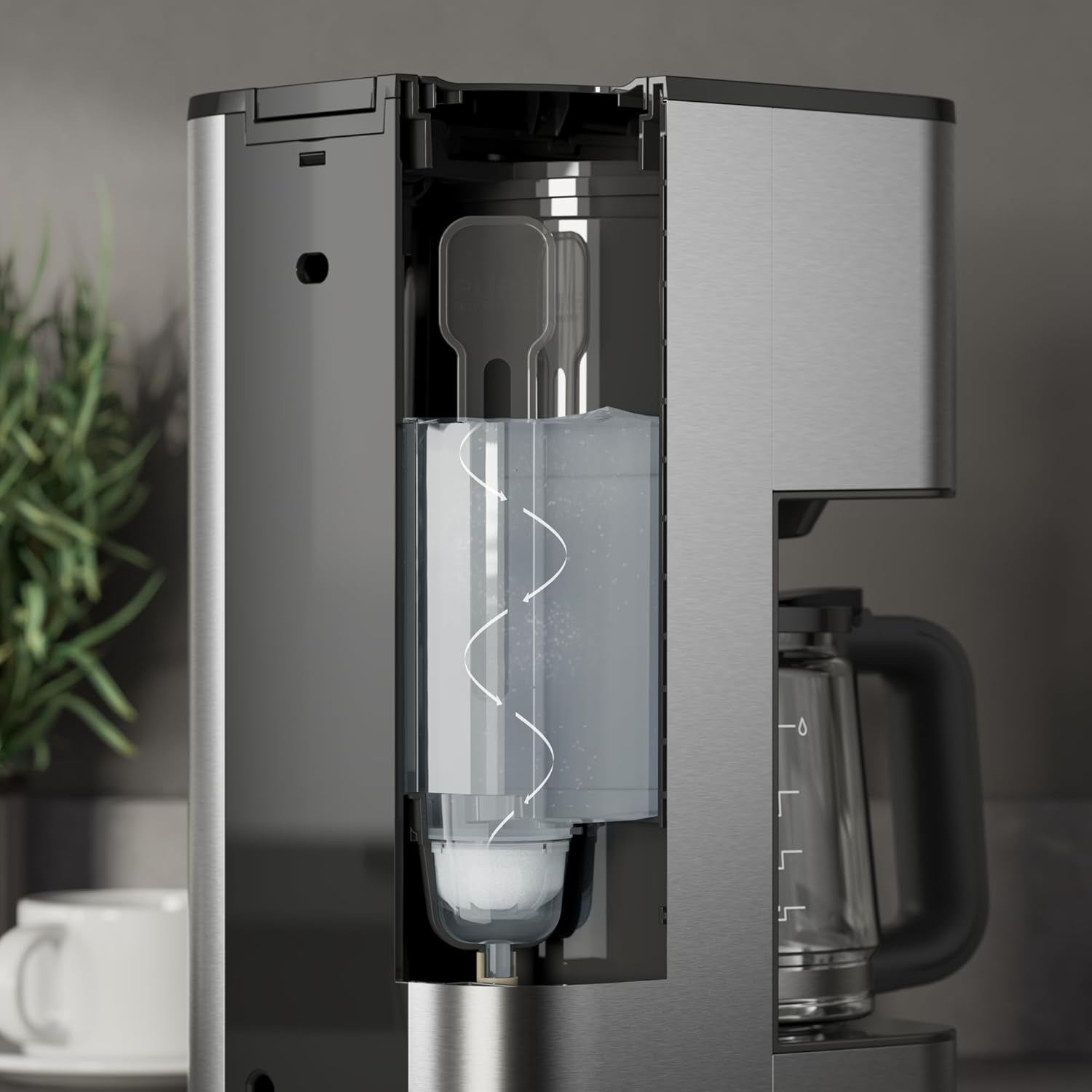 Machine à expresso AEG Deli 5, 1,5 l, minuterie programmable, fonction maintien au chaud, arrêt de sécurité, indicateur de niveau d'eau, dosage optimal, fonction anti-goutte, acier inoxydable, CM5-1-6ST