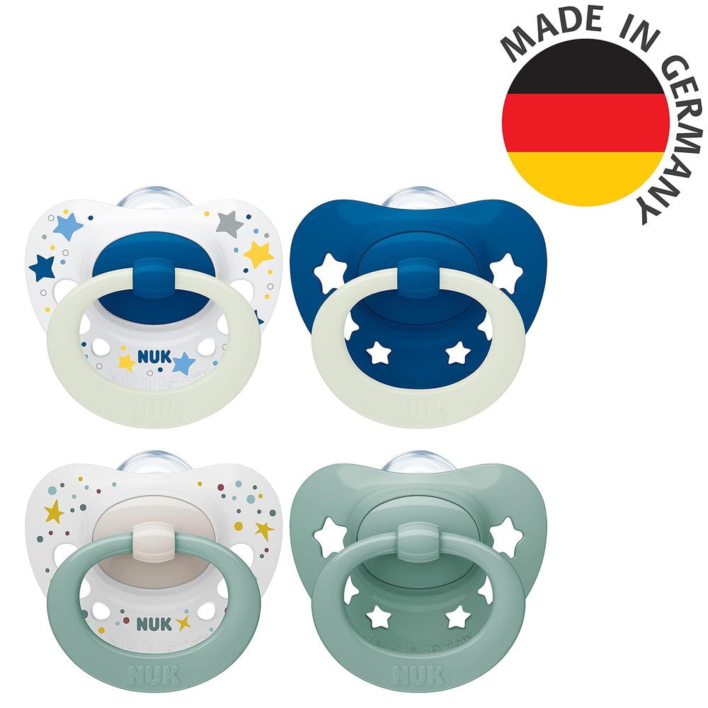 NUK Signature Sucettes jour et nuit pour bébés | 0-6 mois | Calme 95 % des bébés | Sucettes en silicone en forme de cœur sans BPA | Brille dans le noir | Étoiles | Paquet de 4