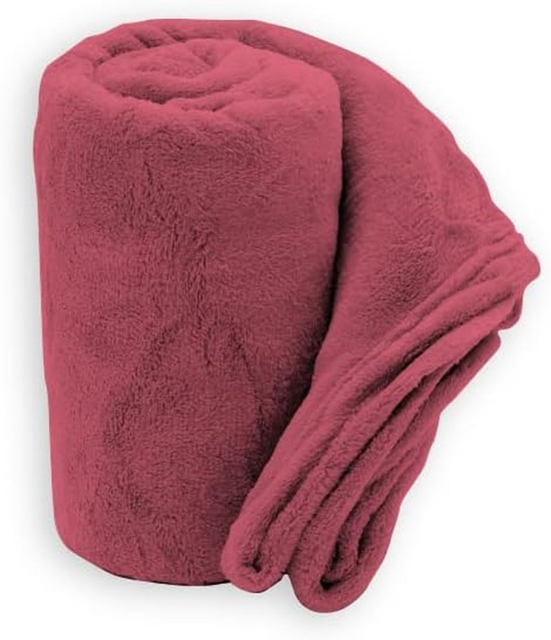 Pătură moale | Plaid | Soft Touch | 130 X 160 Cm | Pulbere Plapumi si pilote Naty Shop Mallow 150X210