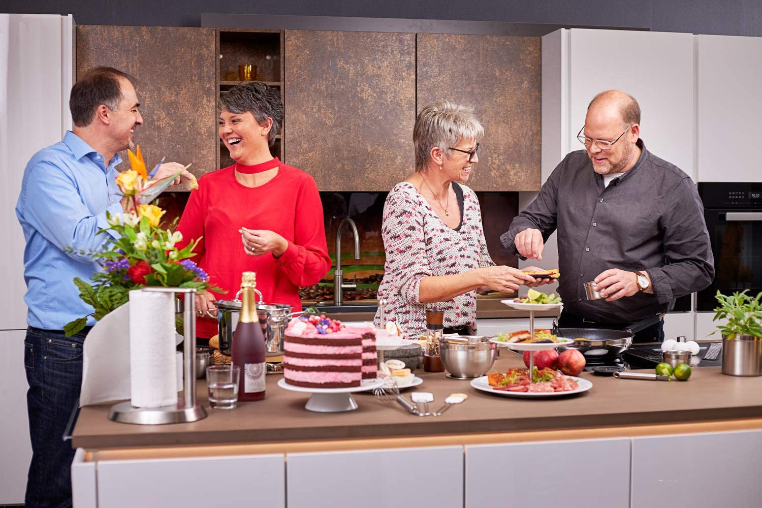 Boîte à café RÖSLE avec couvercle, acier inoxydable 18/10, 10 cm & doseur à café, cuillère à café de haute qualité pour un dosage facile du café moulu, acier inoxydable 18/10, 17 x 3,7 x 2,7 cm, argent Boîtes de conservation Naty Shop