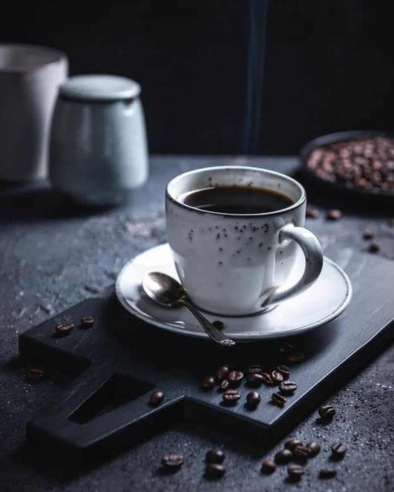 Espresso n°5 - Mélange Arabica de coffee858 (320g). Pur mélange d'Arabica du Brésil 45%, du Honduras 20%, du Guatemala 20% et d'Ethiopie 15%.