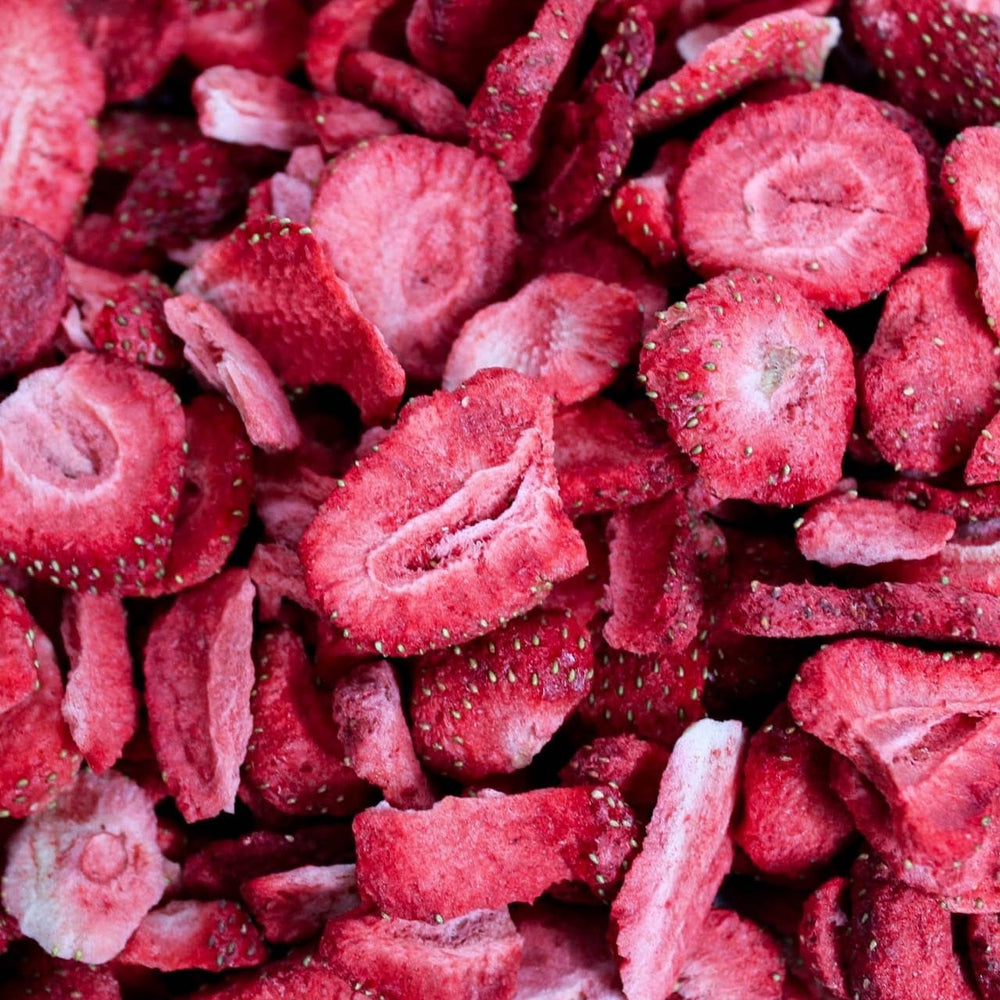Fraises lyophilisées 150g - Tranches de fraises lyophilisées - Fruits secs lyophilisés - Fraises séchées - Parfait pour la pâtisserie, la décoration, le snack, le muesli, les desserts Produits déshydratés Naty Shop