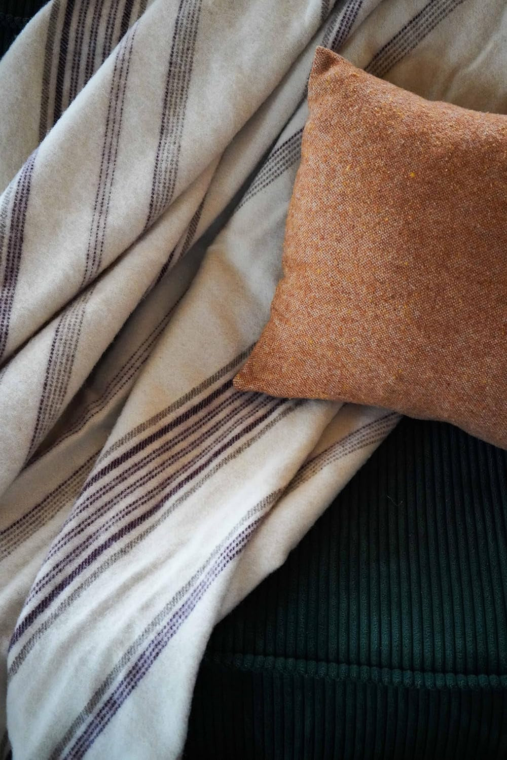 Toison D'Or angle, 240 X 260 Cm, Blanc/Aubergine/Bizet Couettes et couettes Naty Shop