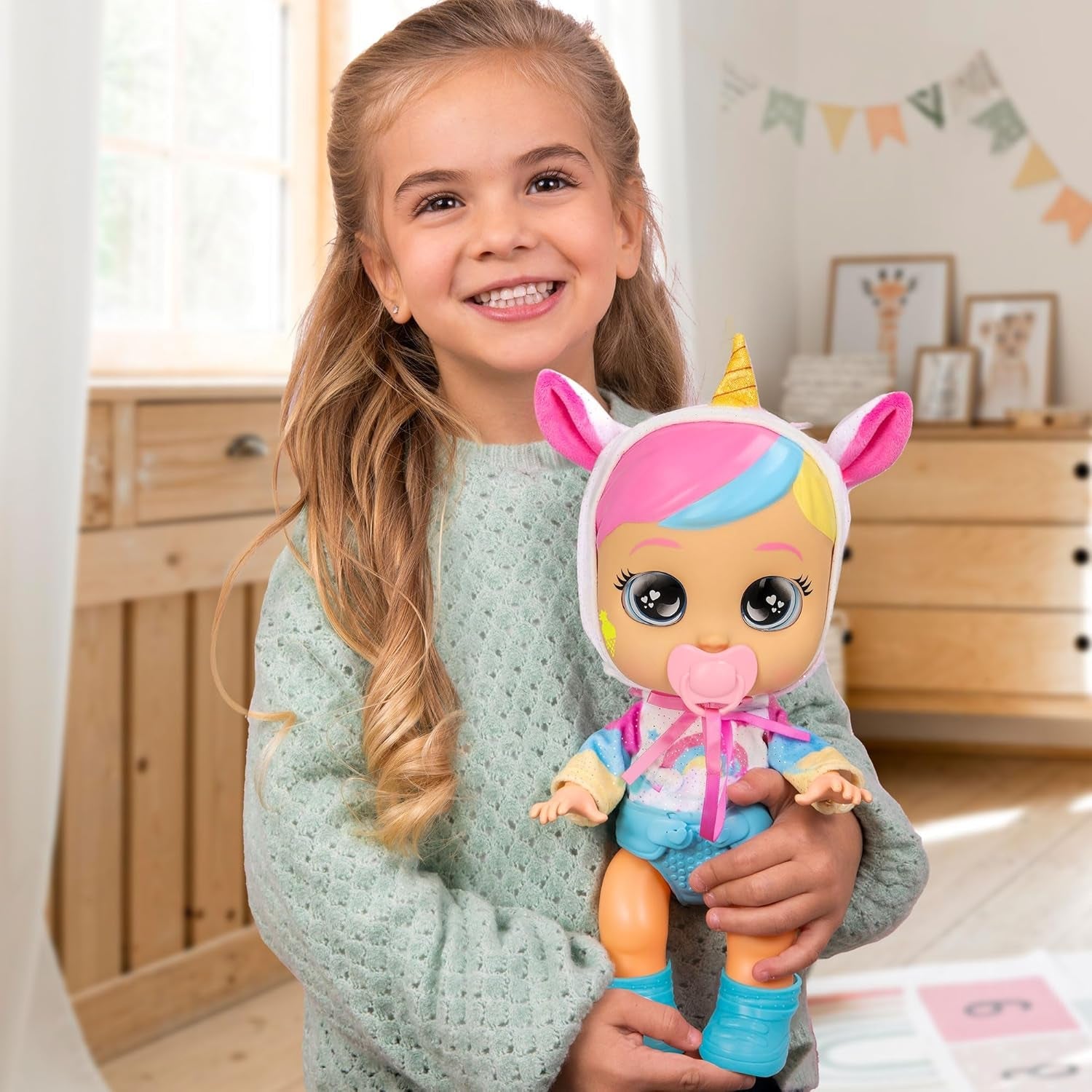 Cry Babies Day Care Dreamy, Babypuppe Puppe Dreamy trägt EIN Day Care-Outfit und enthält 3 Accessoires, Sie weint echte Tränen, Spielzeug, Spielzeug und Geschenk Für Kinder ab 18 Monaten