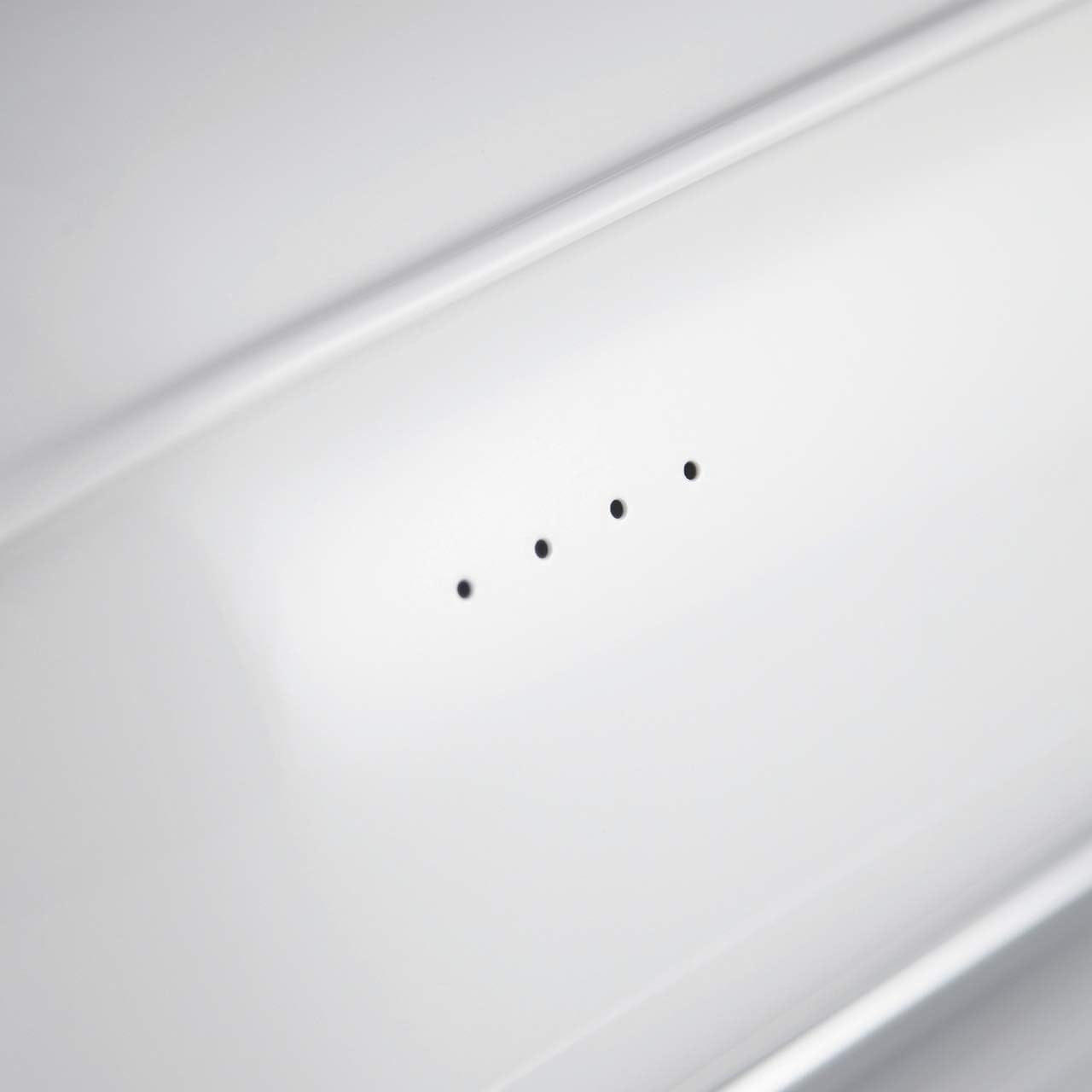 WESCO Breadboy Boîte à pain avec couvercle à charnière sans hochet, rouge, tôle d'acier enduite de poudre, trous d'aération et poignée robuste Boîtes de conservation des aliments Naty Shop