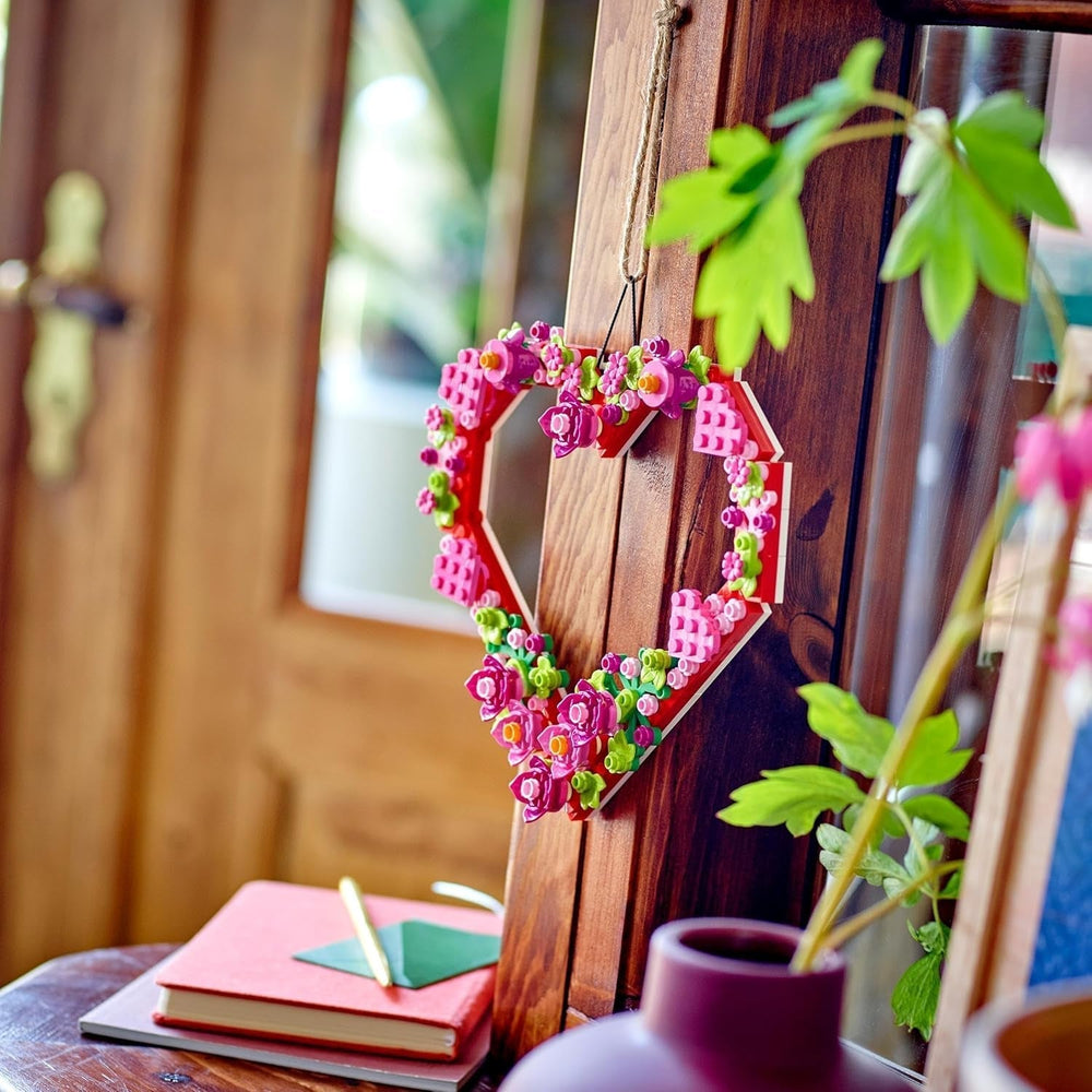 Set de decorațiuni cu inimă LEGO, jucărie de construit pentru copii, fete și băieți de la 9 ani, decorațiuni pentru camera copiilor sau accesorii de perete, idee de cadou pentru Ziua Îndrăgostiților, Ziua Mamei sau ziua de naștere 40638 Seturi de constructie Besuche den LEGO-Store