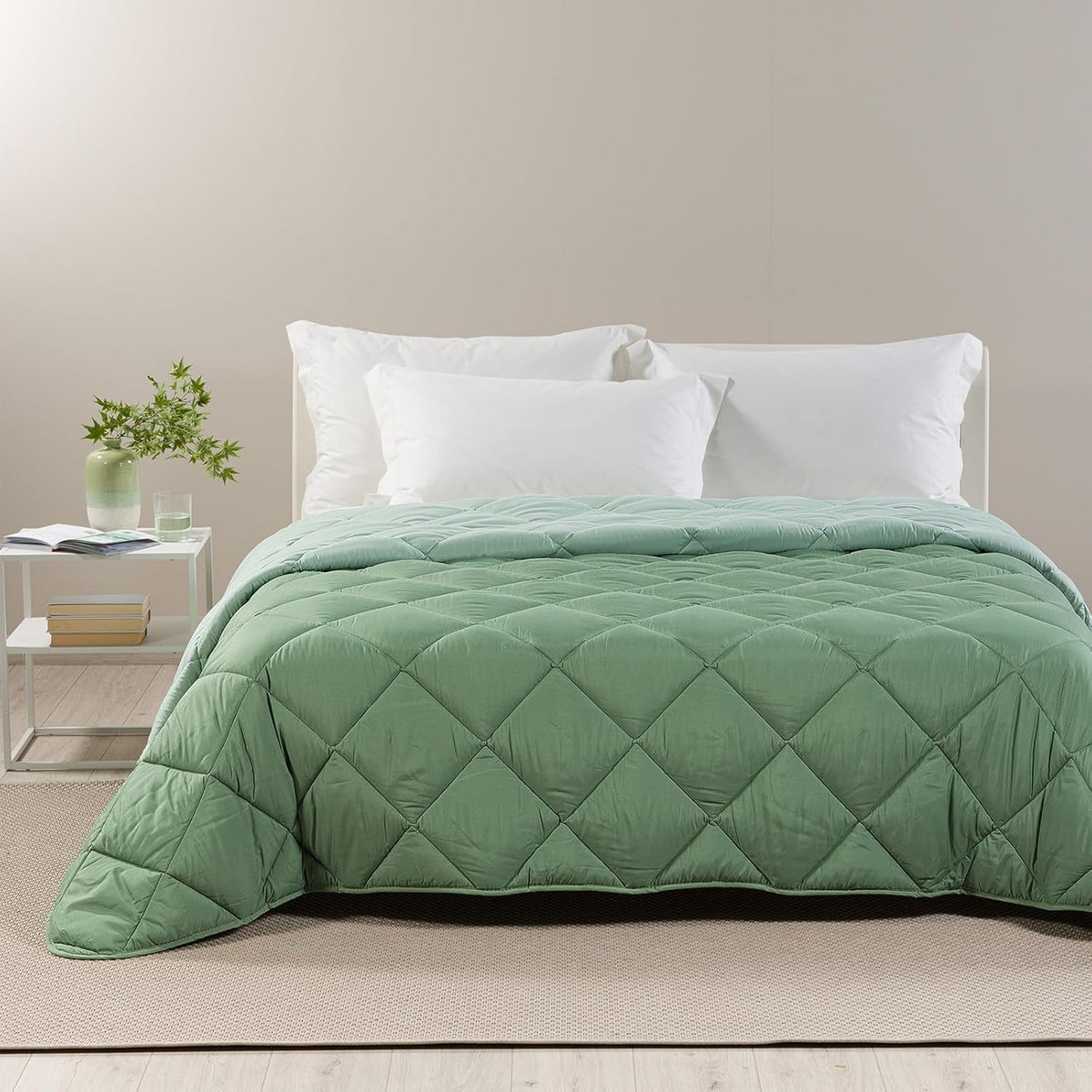 Caleffi Couette d'hiver pour lit double 260 x 265 cm Microfibre Lit double d'hiver Doux Confortable Rembourré Durable Lavable Anti-allergie Fabriqué dans Naty Shop Couettes et Couettes Jade 260X265