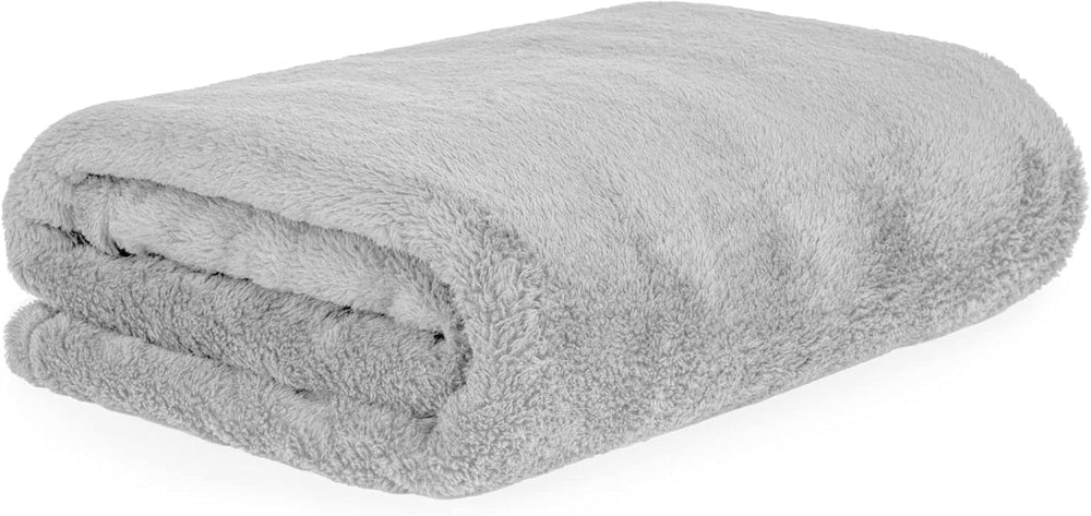 HOMLA Couverture polaire rouge moelleuse et chaude - pour canapé et lit Couverture confortable Couverture de canapé Couverture de salon - facile à entretenir 150 X 200 cm Rose Lits et couvertures Besuche den HOMLA-Store Gris clair Polyester rouge 150X200 Cm