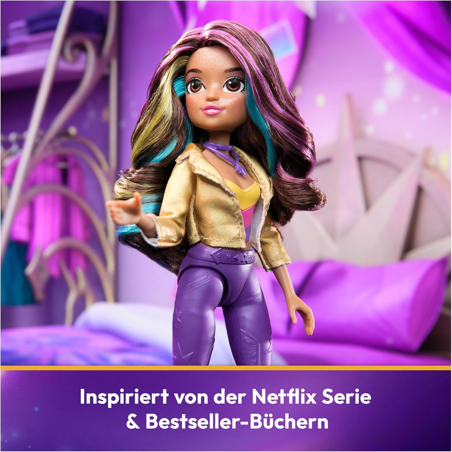 Bal masqué Deluxe Unicorn Academy - Poupée originale Sophia de la populaire série Netflix, 24 cm de hauteur, avec 2 tenues et accessoires, à partir de 4 ans