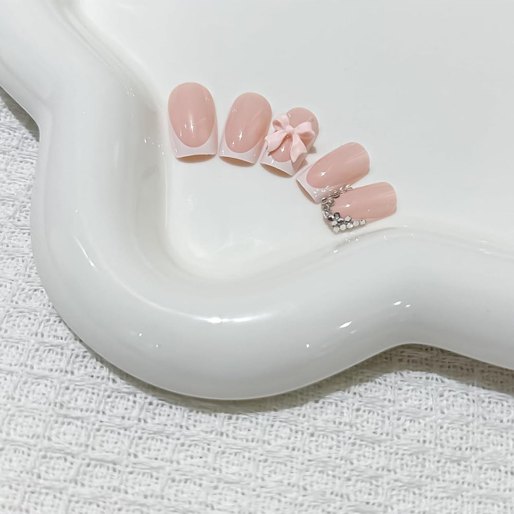 24 pcs Rose Diamant Arc Français Manucure Comprimés Ongles Carrés Strass Motif Nude Rose Ongles Artificiels Couverture Complète Colle Manucure