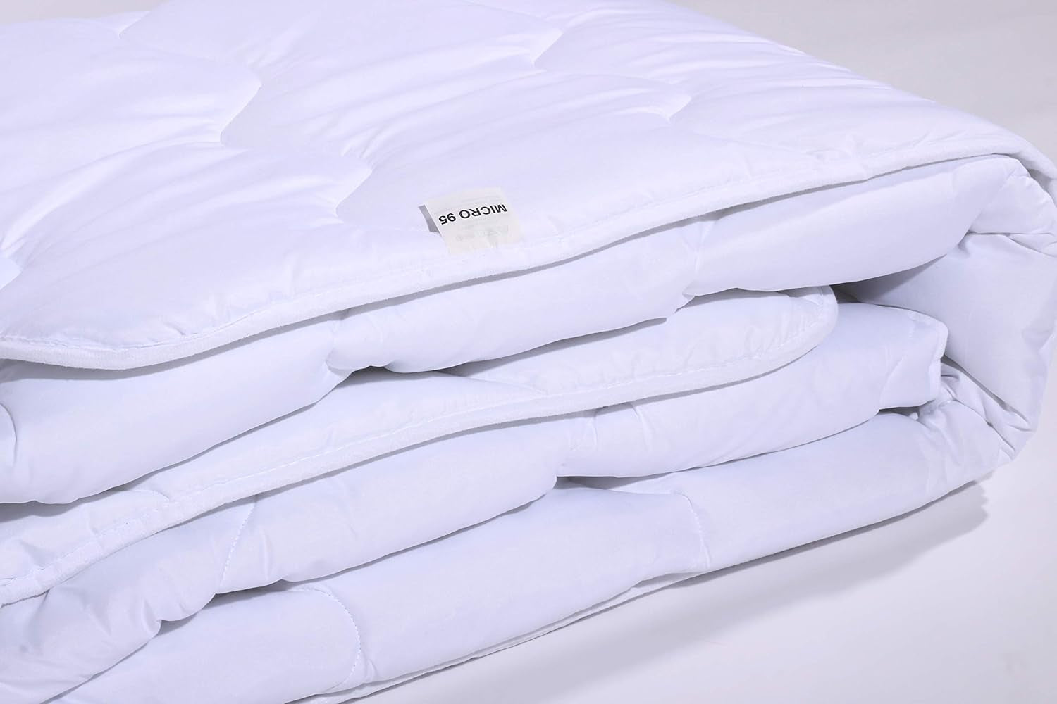 Couette BONEX Micro 95 Couette matelassée Anti-allergique Pour personnes allergiques 100% microfibre 155X200 Cm 1400 G Couettes et couettes Naty Shop