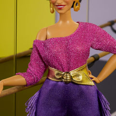 Barbie Signature Debbie Allen Tribute Collection Poupée en haut à épaules dénudées, ceinture dorée et pantalon et leggings à franges violets, JBJ24