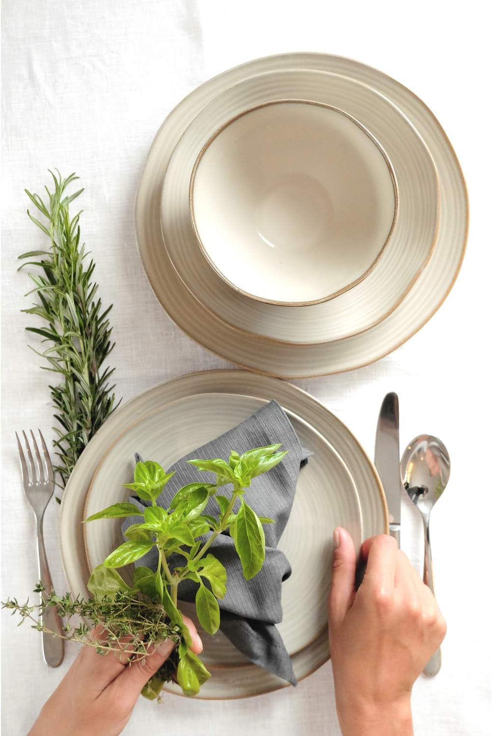 MÄSER 931512 Nottingham Vintage Series Service de table pour 4 personnes, service combiné de 20 pièces avec formes rondes irrégulières au look rétro, carrelage, beige