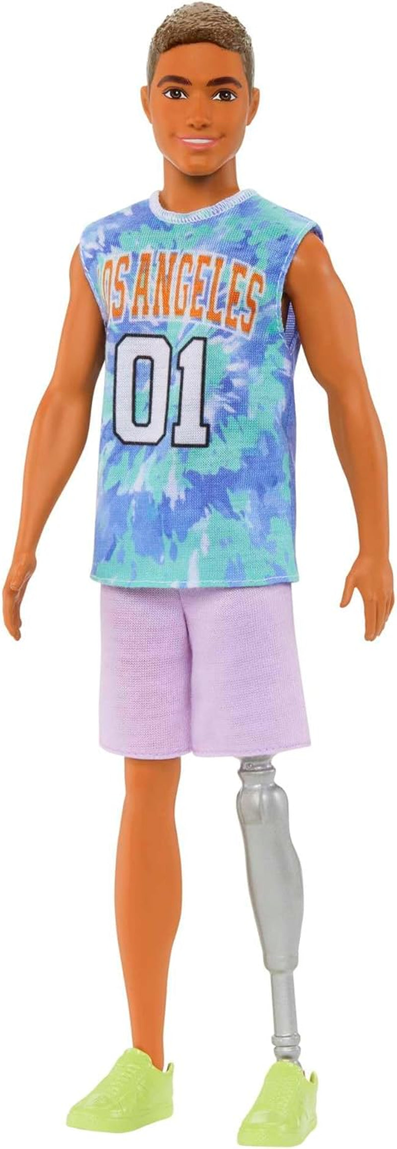 Păpușă Barbie Ken Fashionistas - tricou cu imprimeu de cactus și palmier, pantaloni scurți albi și adidași, perfect pentru aventuri cu prietenii și plimbări prin oraș, pentru copii de la 3 ani în sus, HJT10 Papusi Naty Shop Los Angeles Ken