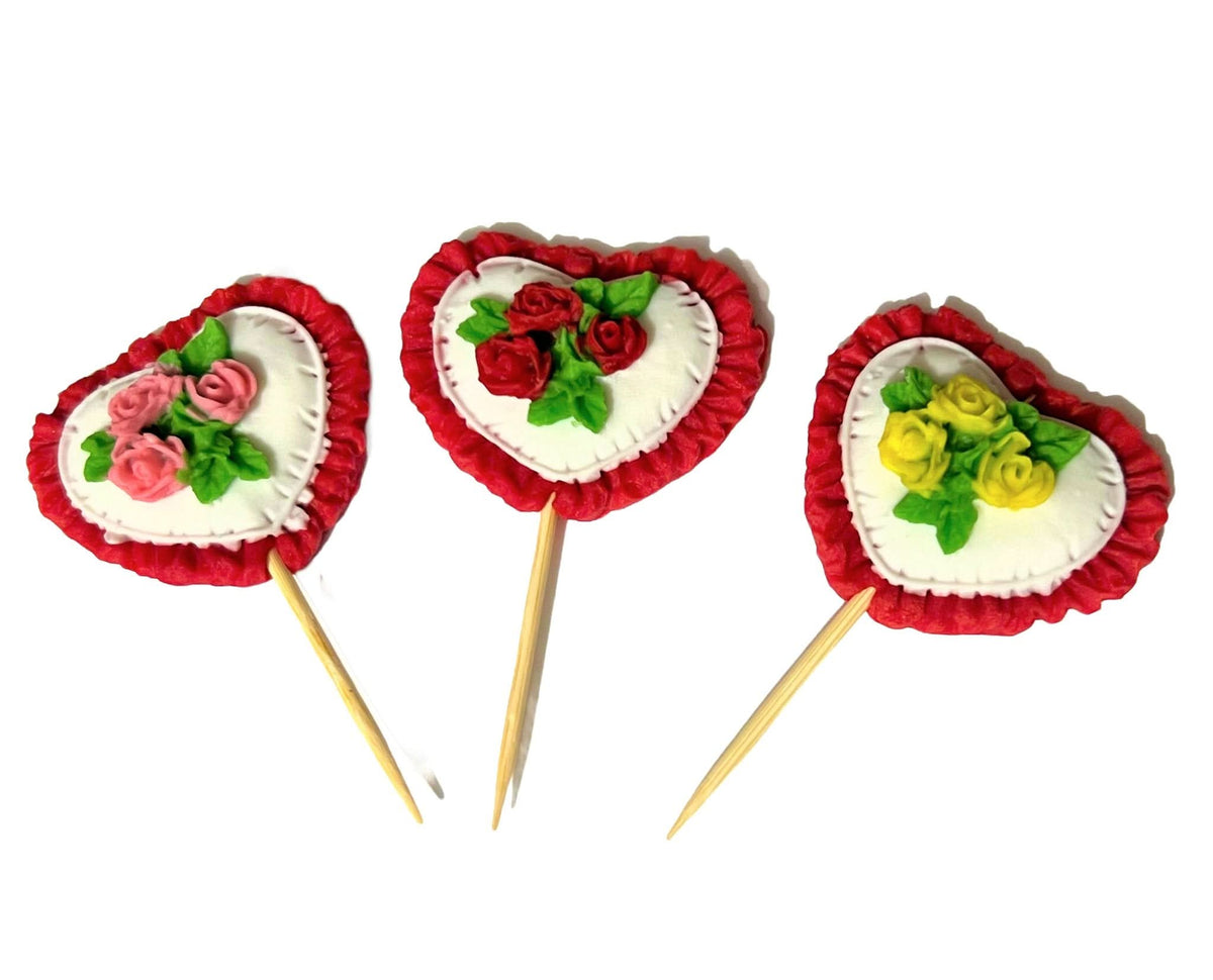 Decoratiune comestibila din zahar, inimioare cu trandafiri Decoratiuni din Pasta de Zahar Nati Shop