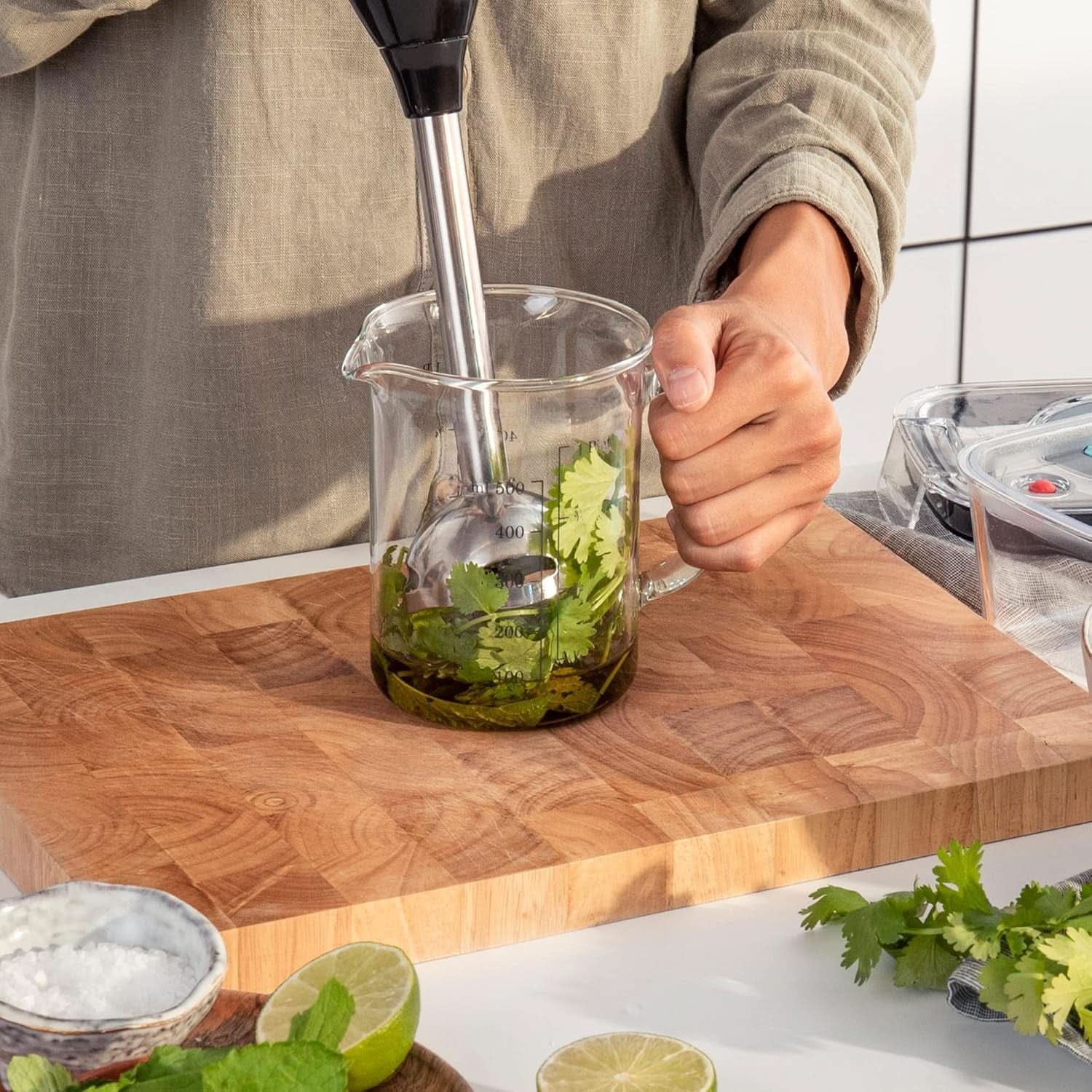 Bosch Ergomixx Style Stabmixer MS6CM61V2, Fonction Vakuum, Pompe à vide, Machine à vide, 4-Klingen-Messer, 12 Stufen, Turbo-Funktion, 1000 W, Schwarz/Anthrazit Mother and Child Naty Shop