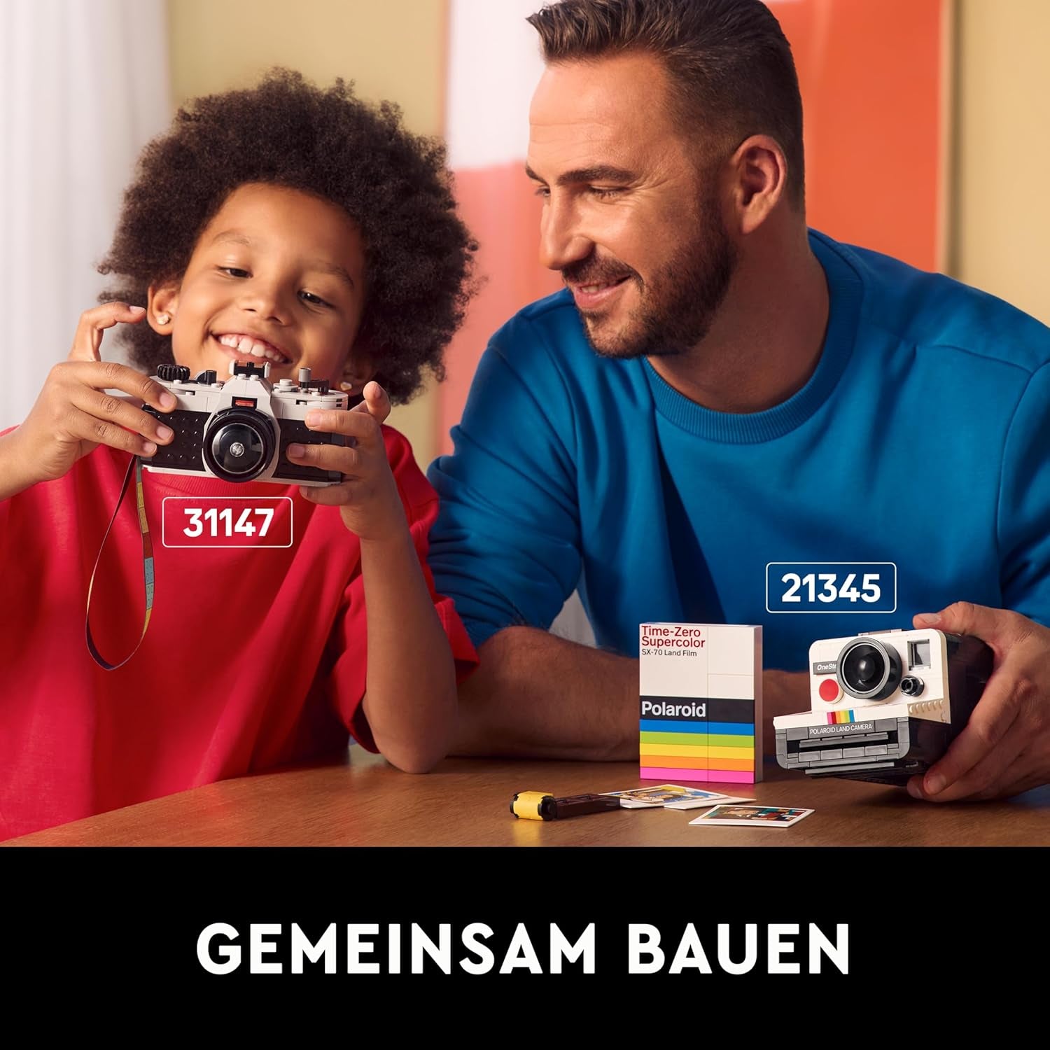 LEGO Creator Jouet appareil photo rétro 3 en 1, caméscope, téléviseur, décorations de bureau pour enfants ou accessoires de chambre, cadeaux de photographie pour filles et garçons de 8 ans 31147 Ensembles de construction Besuche den LEGO-Store