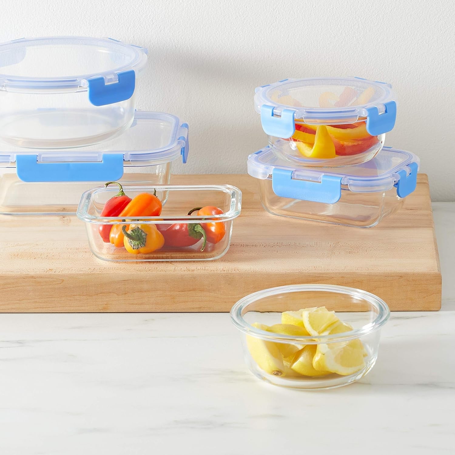Amazon Basics Boîtes alimentaires avec couvercles en verre hermétiques, ensemble de 14 pièces, 7 récipients et 7 couvercles, sans BPA, transparent avec ruban en silicone bleu Naty Shop