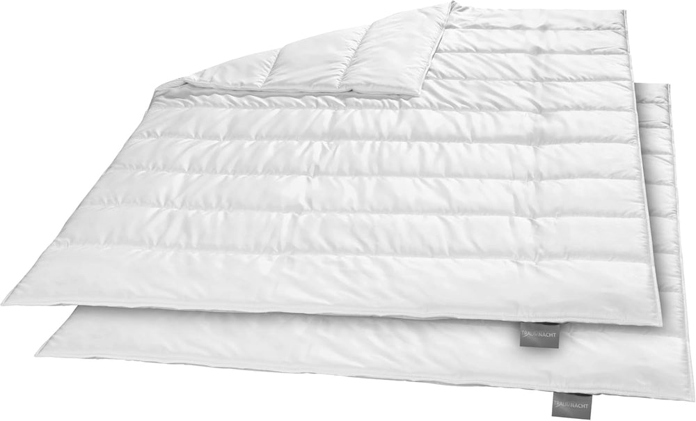 Traumnacht Parure de lit verte – Couette toutes saisons 135 x 200 cm + oreiller 80 x 80 cm, durable avec housse en microfibre, produite selon les normes de qualité allemandes Couettes et couettes Naty Shop Ensemble de couverture d'hiver (lot de 2) 135 x 200