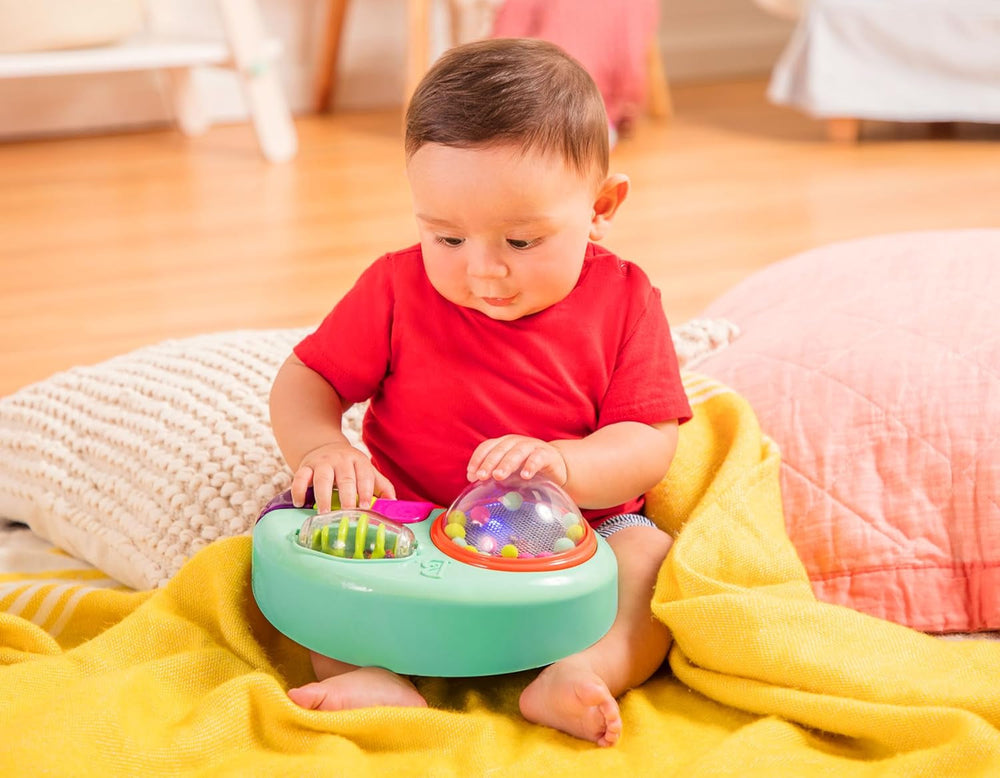 B.toys - Jouet enfant pour chaise haute - Jouet ventouse avec musique, lumières, sons - Jouet sensoriel - Jouet d'activité motrice pour enfant - à partir de 6 mois - Whirly Pop Baby Toys Naty Shop