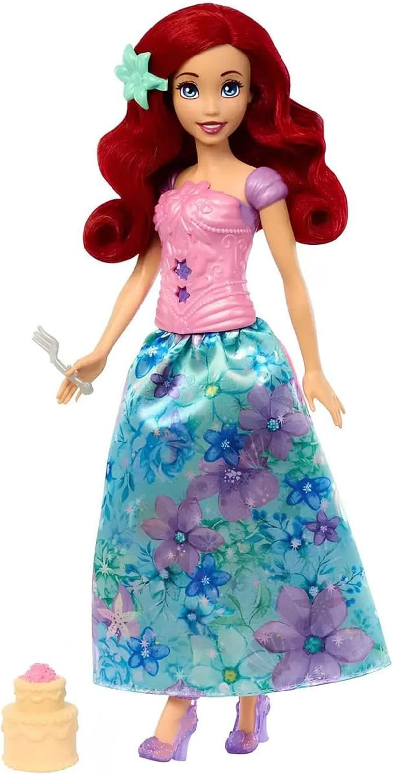 Mattel Disney Princess Ariel Spin & Reveal Fashion Doll Set avec 11 surprises, dont 5 accessoires, 5 autocollants et une scène de jeu inspirée du film HTV88