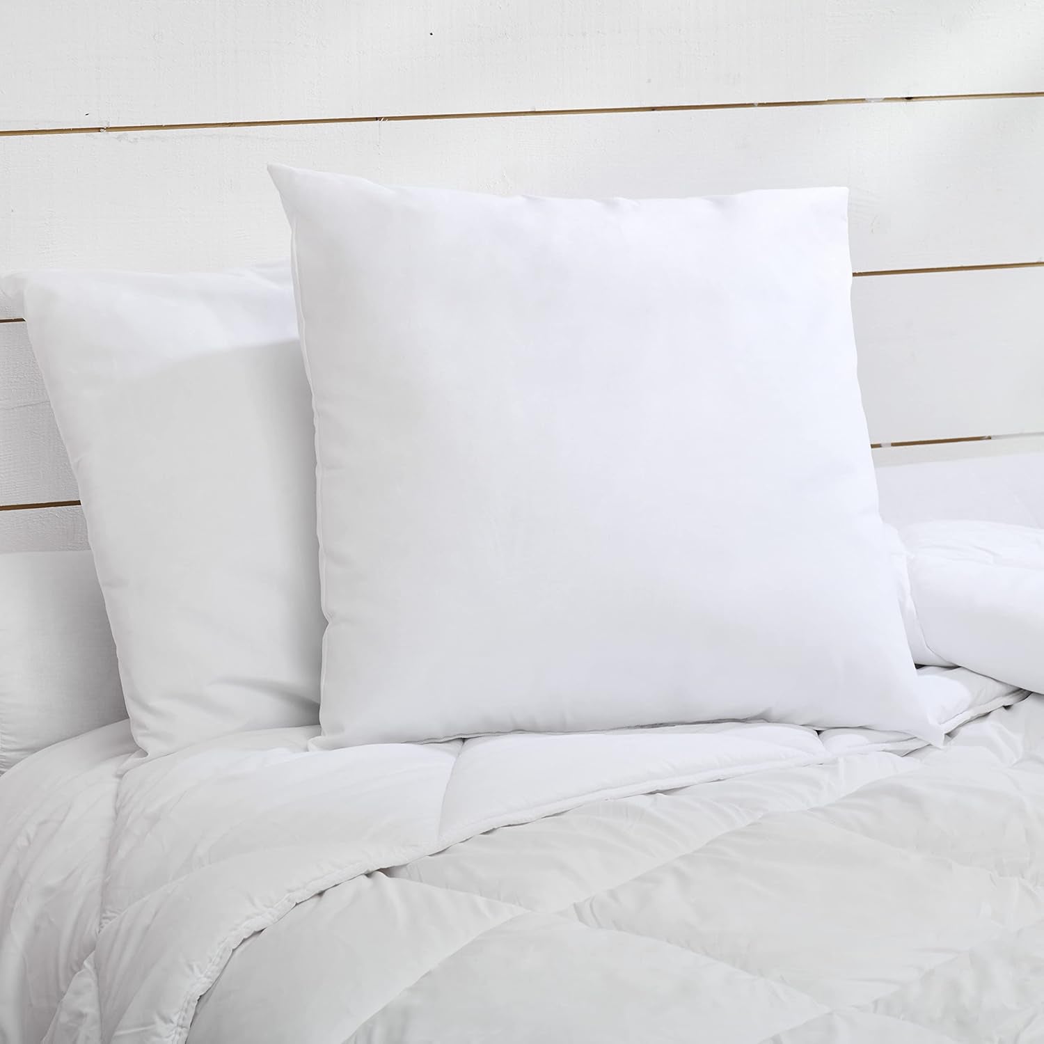 Bleu Câlin Lot de 2 oreillers rectangulaires anti-acariens, antibactériens, confort moelleux, T 60X60 Cm, 100% coton, hygiène parfaite assortiment oreillers standards Naty Shop