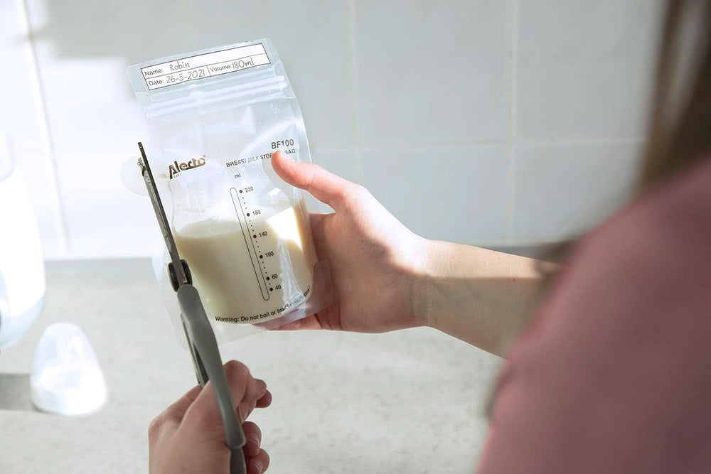 BF100 Sachet de conservation pour lait maternel - Sachet pour lait maternel - capacité 220 Ml - 100 pièces - Transparent Accessoires Alimentaire et Allaitement Bebe Naty Shop