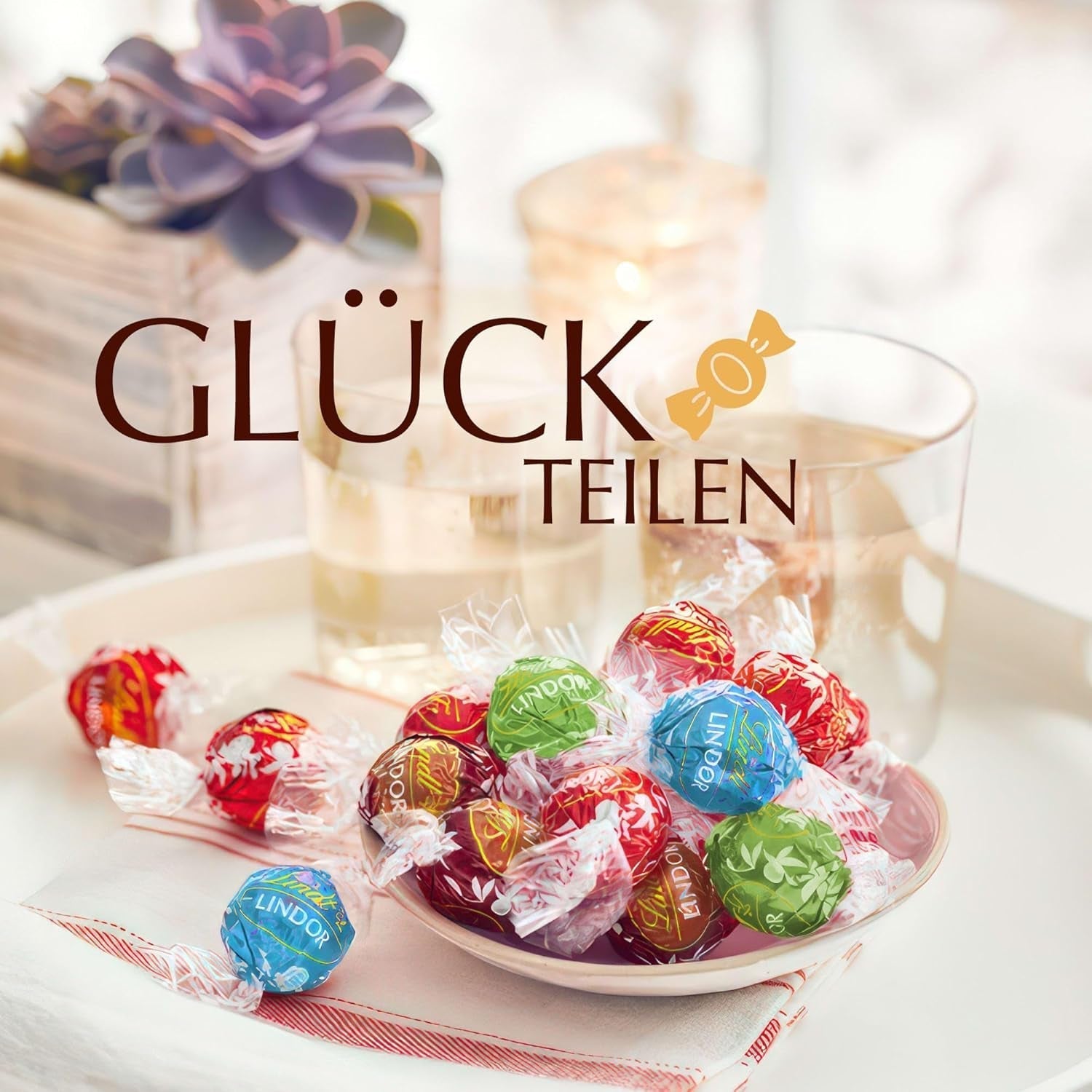 Lindt LINDOR Silver Mix, 1 kg de bonbons au chocolat Naty Shop