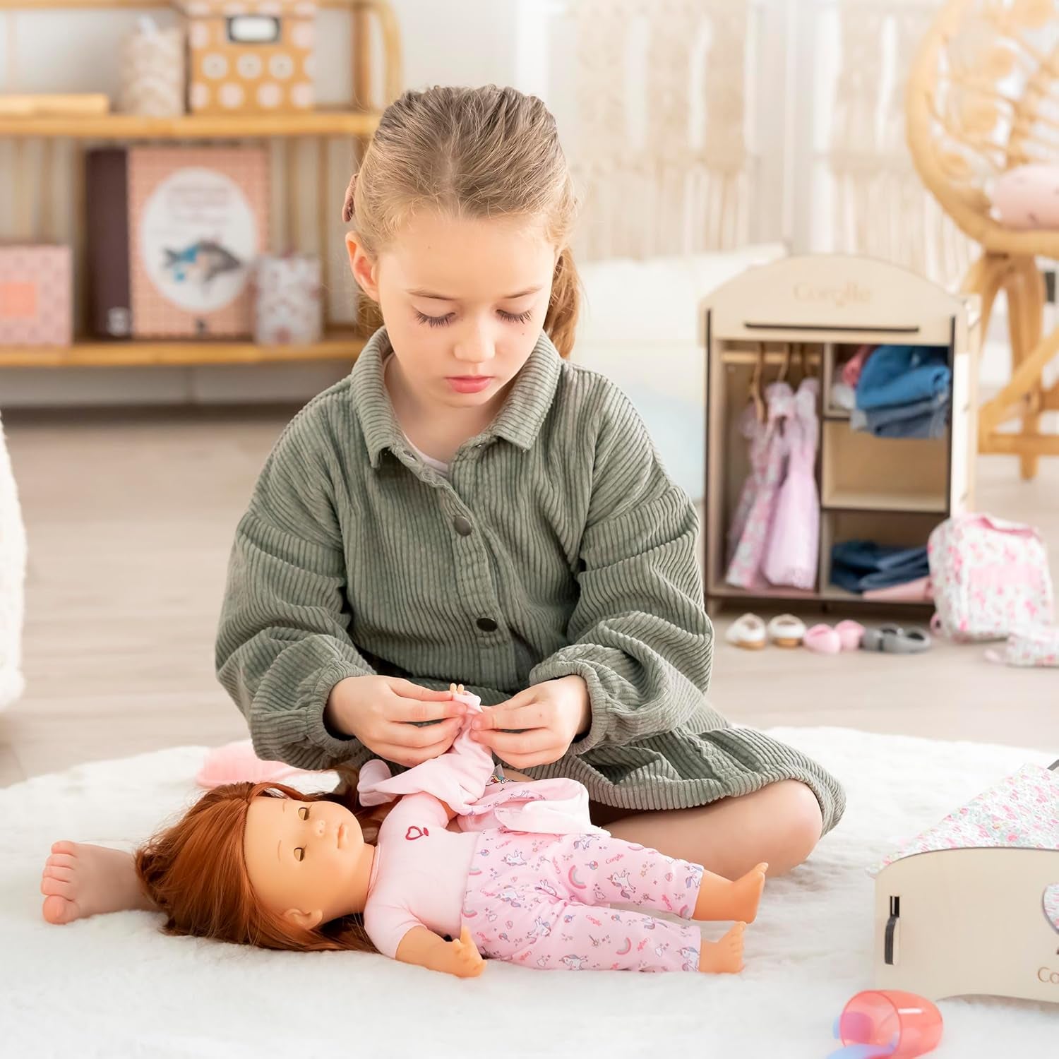 Corolle 9000200070 - MaCorolle, Prune, poupée française au parfum talisman et vanille