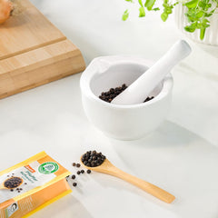 Lebensbaum Schwarzer Pfeffer, fruchtig scharfer Genuss, Bio-Pfeffer für Sossen, Beilagen aller Art, Ofengemüse & Fleisch, ganz, 50 g