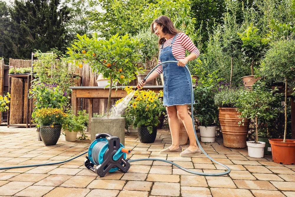 Tuyau Gardena Classic 19 mm (3/4"), 20 m : Tuyau d'arrosage universel en tissu robuste, tissé en croix, pression d'éclatement de 22 bars, résistant aux UV, sans composants du système, garantie 12 ans (18022-20)