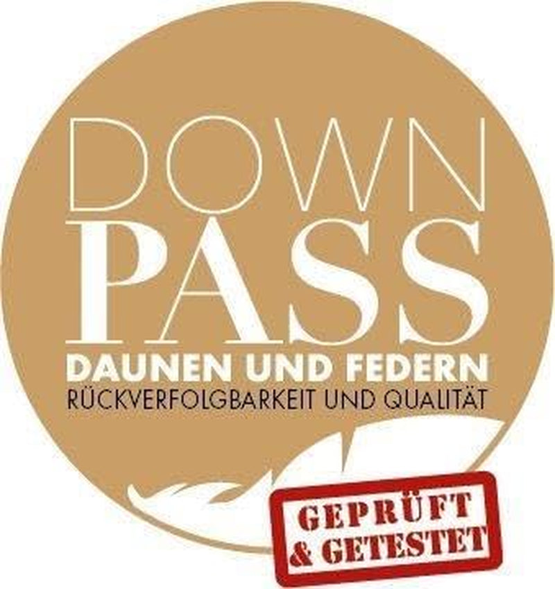 Couette chaude Badenia Trendline Eco avec 90% duvet et 10% plumes classe I, 135 X 200 cm, blanche, certifiée Oeko-Tex, produite selon la norme de qualité allemande Couettes et couettes Naty Shop