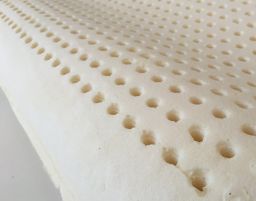 Oreiller en latex naturel Modèle Double Wave - Oreiller en latex perforé Ultra respirant Récupération naturelle et saine - Confort maximal Ergonomique Antibactérien - 100% Made in Italy Oreillers standards Naty Shop