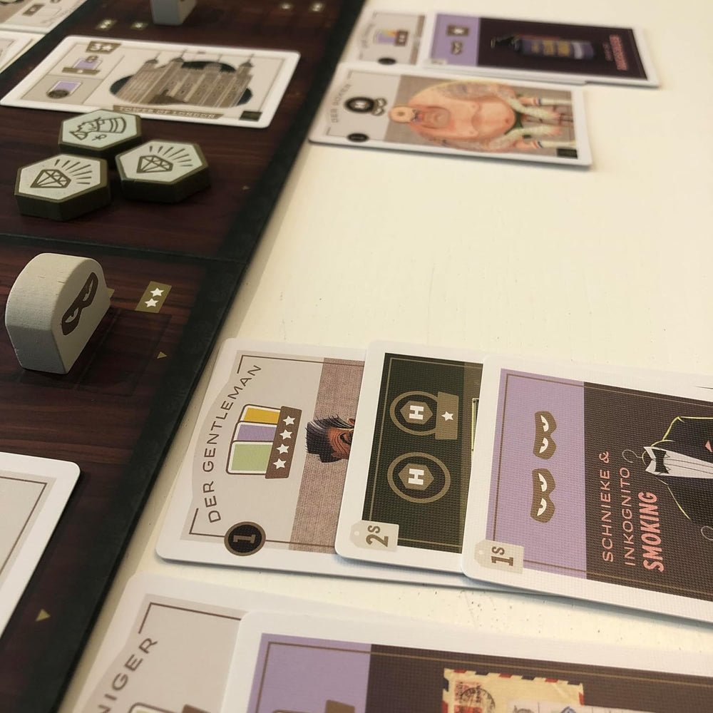 Feuerland Spiele Caper Europe Games, 216 mm x 216 mm x 70 mm, neutre/classique (noir, blanc, gris)