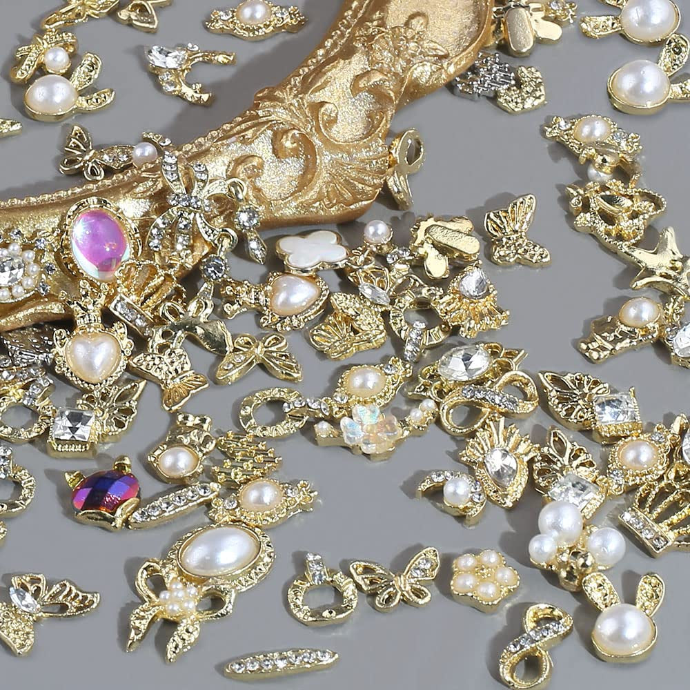 50 pièces de breloques à ongles dorées, mélange de styles, pierres scintillantes, perles, jambes, pierre de naissance, fleurs, strass, perles, bijoux, bijoux, décoration d'ongles DIY pour femmes