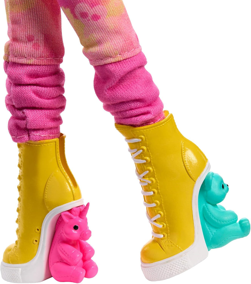 Poupée Monster High Wednesday et accessoires, figurine de collection Enid Sinclair en rose avec béret et sac à dos, support de poupée, HXJ05 Naty Shop Dolls