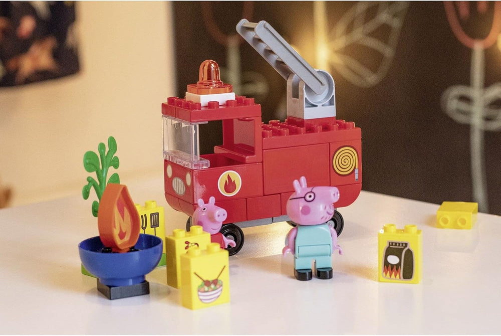 BIG-Bloxx Peppa Pig Feuerwehrauto - Peppa´s Feuerwehr, Construction Set, BIG-Bloxx Set inklusive Peppa und Papa Wutz, 40 Teile, für Kinder ab 18 Monaten