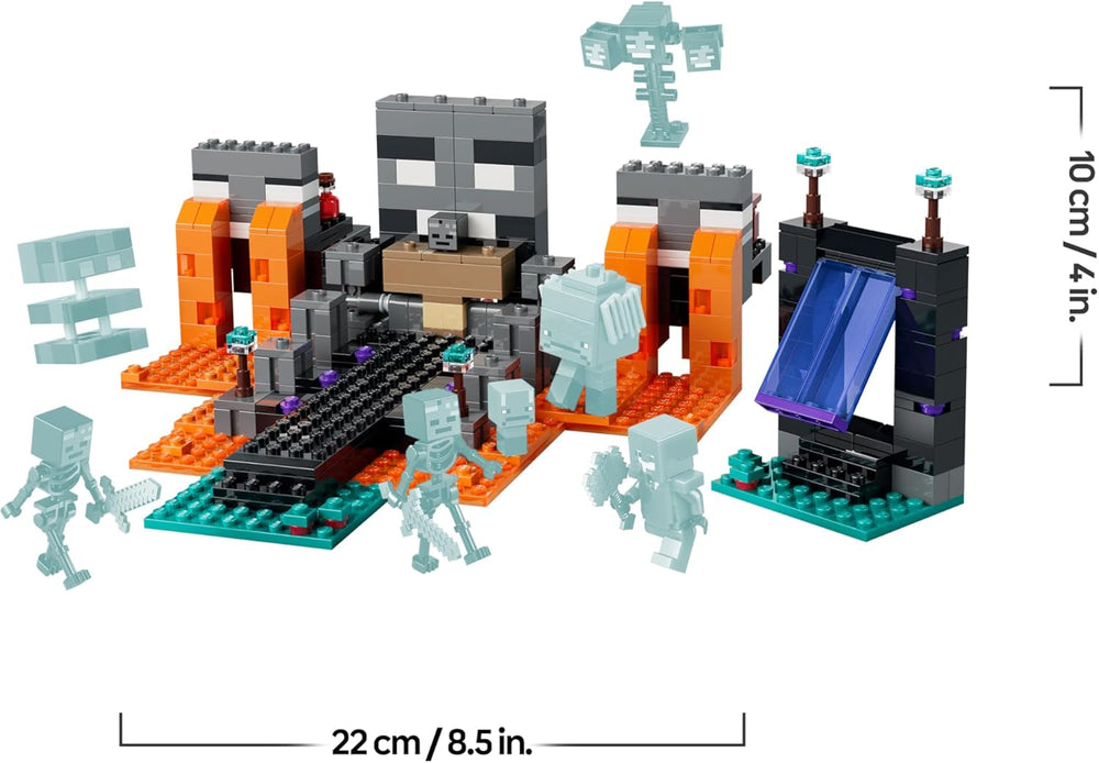 LEGO Minecraft Duell mit dem Wither - Geschenk für Junge Gamer - Merchandising für Fans - Minecraft - Bauset mit vielen Kreaturen und Werkbank für Jungen und Mädchen ab 8 Jahren - 21590