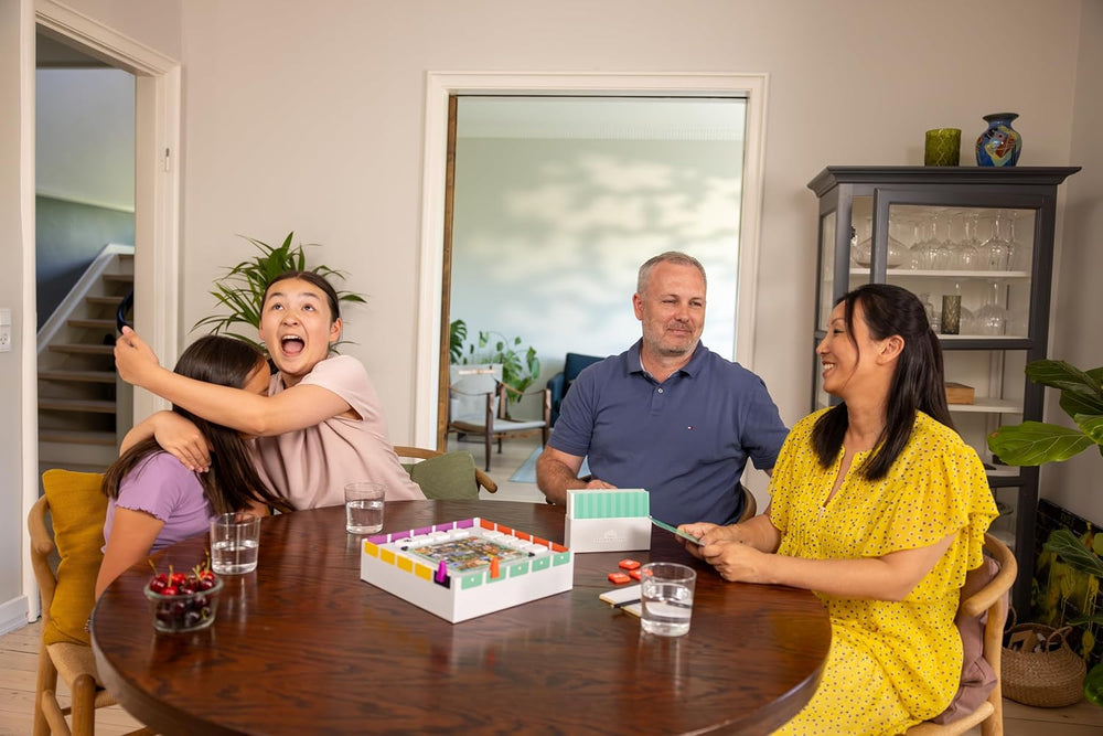 Bezzerwizzer Studio, BEZZERWIZZER Family, Jeu de société, Jeu de quiz, 2 joueurs et plus, 10 ans et plus, 45 minutes, Allemand