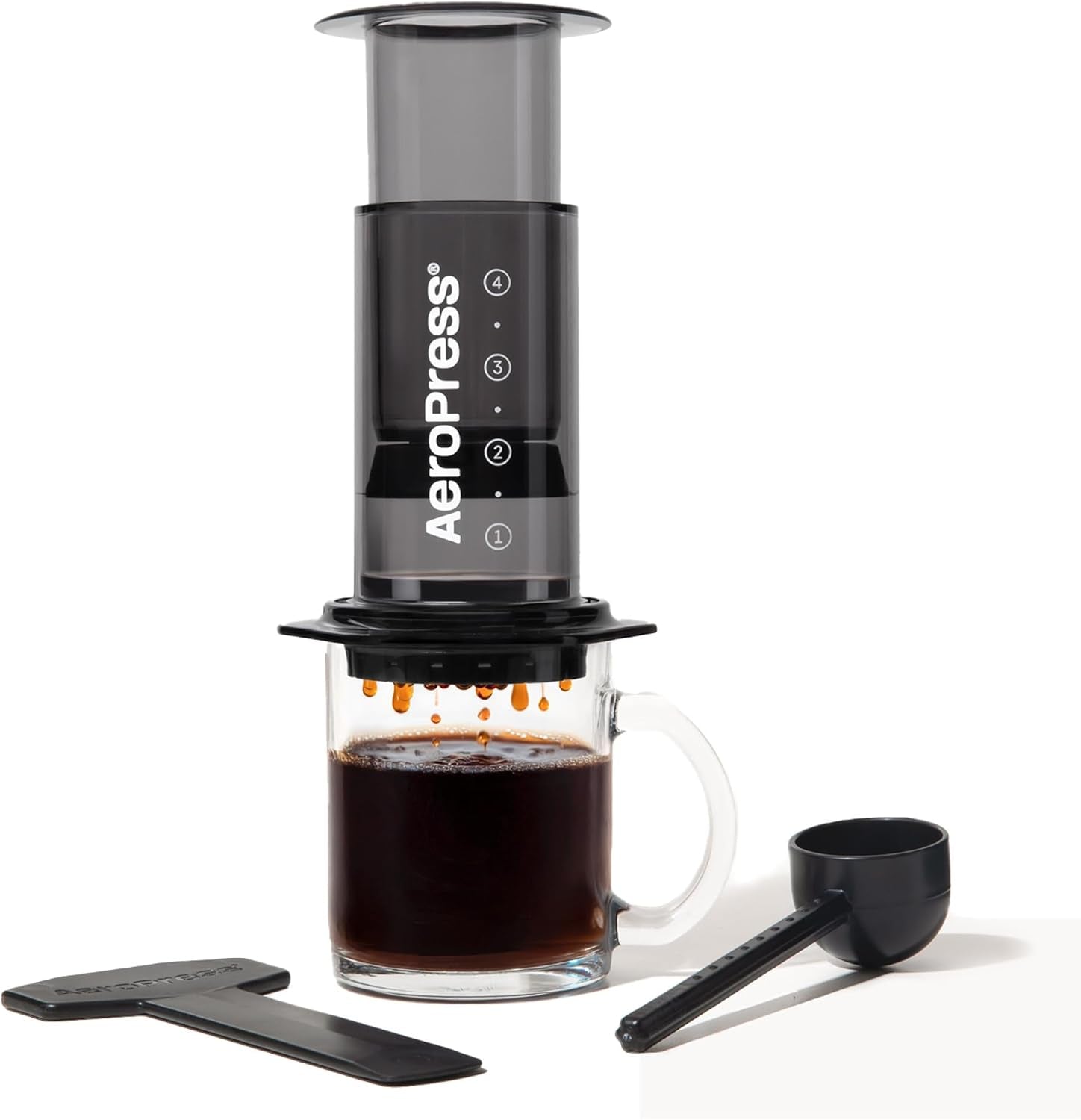 Machine à café et expresso originale AeroPress, cafetière portable de niveau Barista avec chambre, piston et filtres, machine à café et expresso rapide