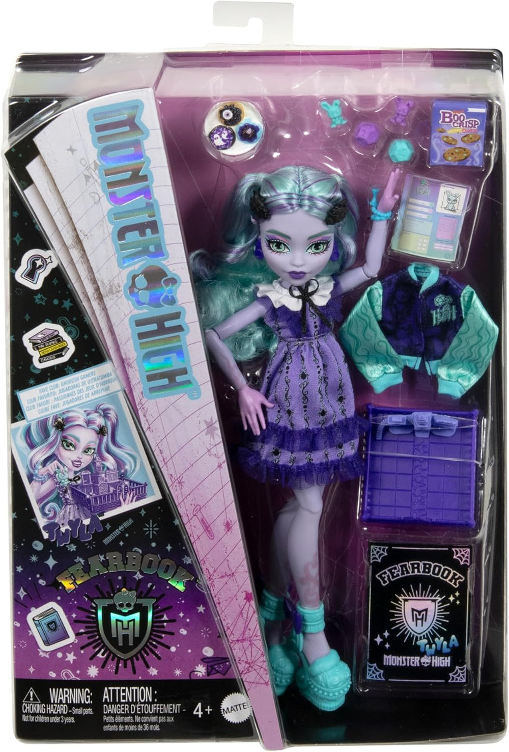Monster High Fearbook Twyla Doll and Film Club Ensemble d'accessoires sur le thème, veste universitaire, album de remise de diplôme, jeu de société et biscuits, HXW31