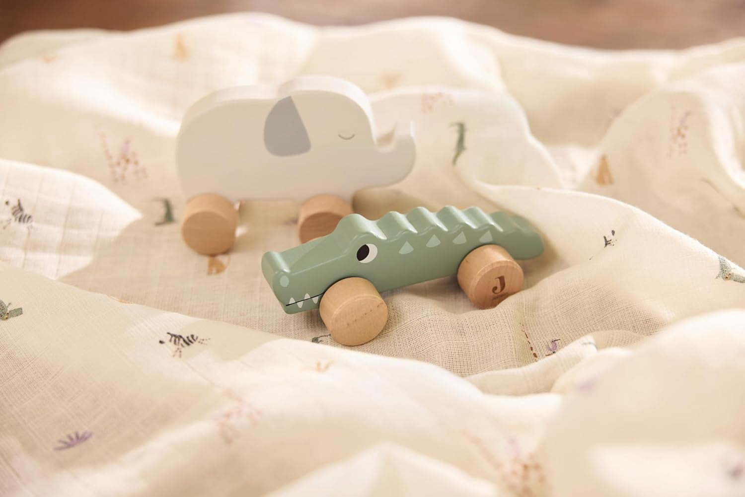 Jollein 112-001-67090 Jouet en bois à roulettes, vert Baby Toys Naty Shop