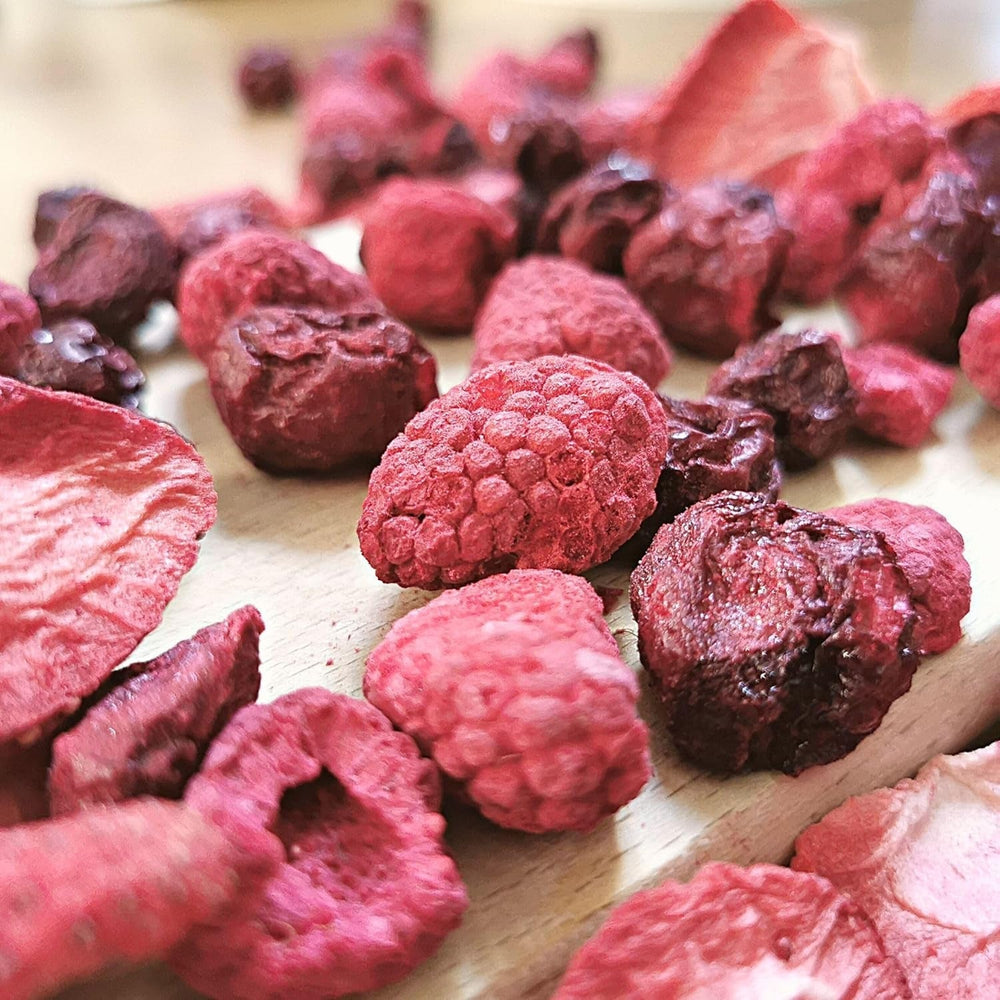 Mélange de fruits rouges lyophilisés | XL 300g Fraises lyophilisées Framboises Cerises aigres Mélange de fruits secs | Fruits lyophilisés Fraise Framboise Cerise Aigre | ZingyZoo Produits déshydratés Naty Shop