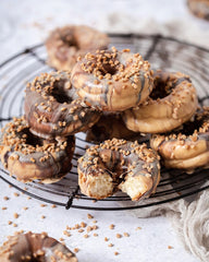 RUF Cake Glaze Noisette, 100g en sachet, passe au micro-ondes, pour glacer les gâteaux aux noix, pralines et crèmes anglaises, sans gluten (paquet de 4) Naty Shop Pâte à sucre