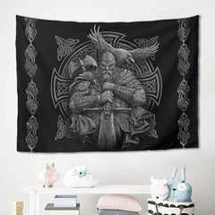 Tapisserie grise viking odin hache épée corbeau croix Accueil - Accessoires et Décorations Naty Shop
